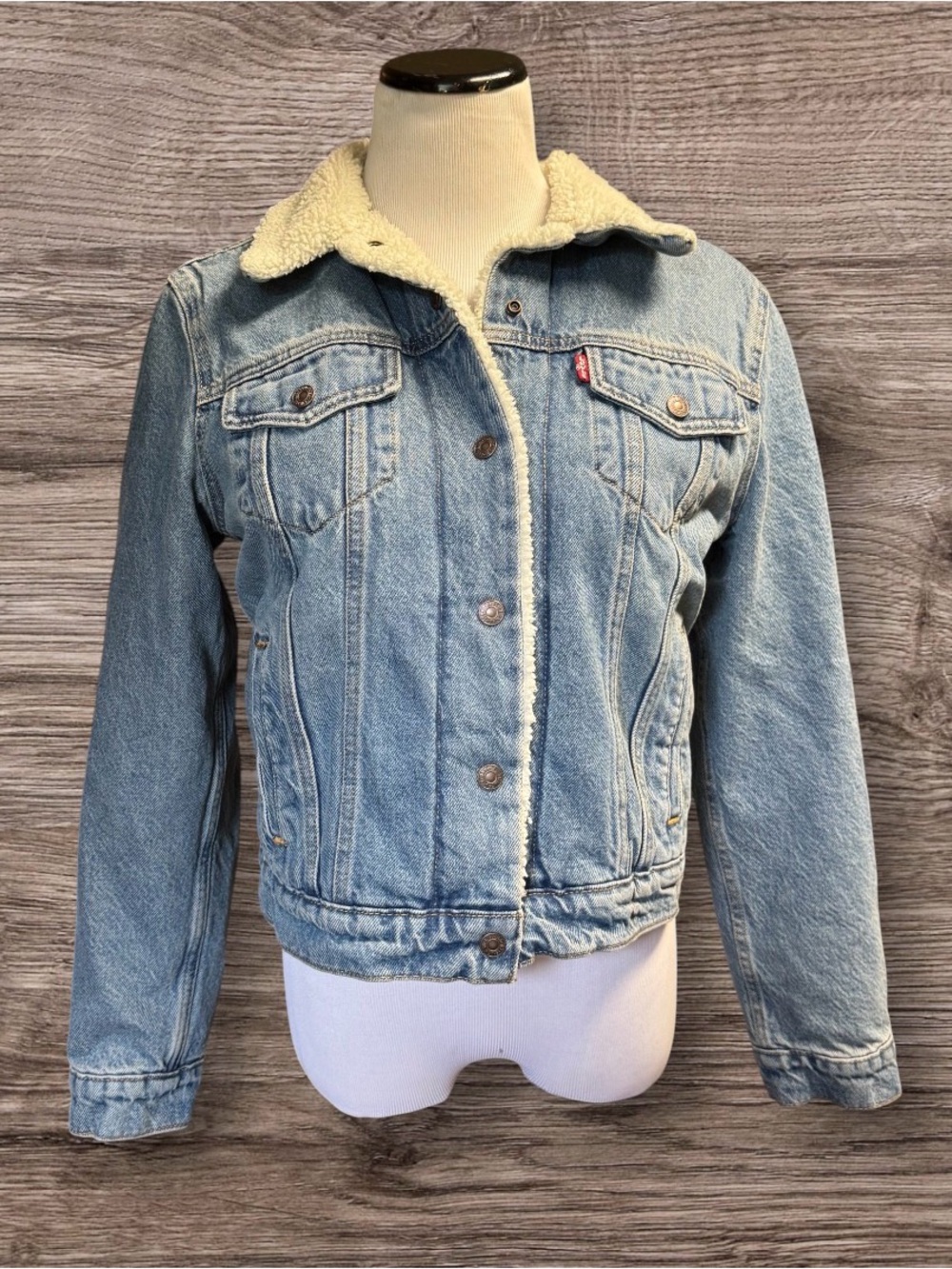 EUC LEVI'S WOMEN'S ORIGINAL SHERPA TRUCKER JACKET SZ M